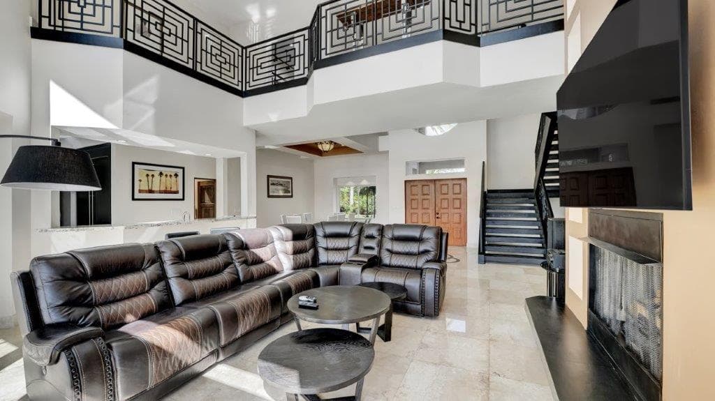 2 bedroom suites fort lauderdale — Amenities Tailored for Extended Stays